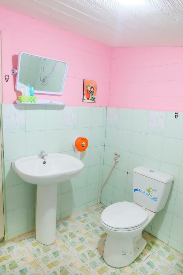 A Houses Homestay Nakhonratchasima Zewnętrze zdjęcie